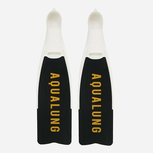 THE SAFT DIVING EQUIPMENT & SNORKELING STORE